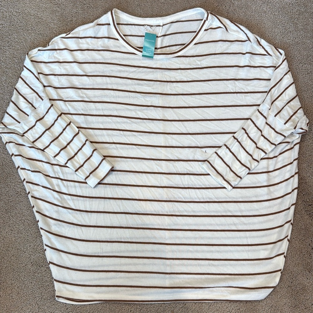 24/7 by Maurices Striped Brown & White Tee L
